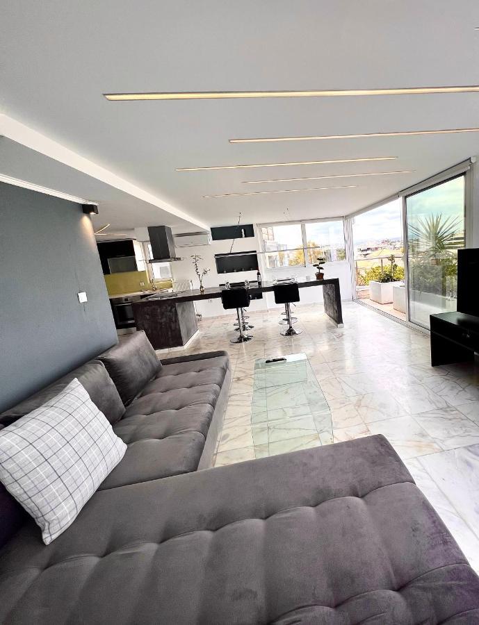Citycenter Penthouse Mini Private Pool With Hydromassage And Great Town View Αθήνα Εξωτερικό φωτογραφία